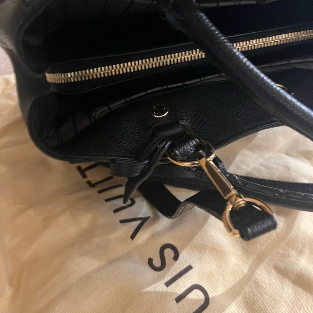 Louis Vuitton black bag. Like new